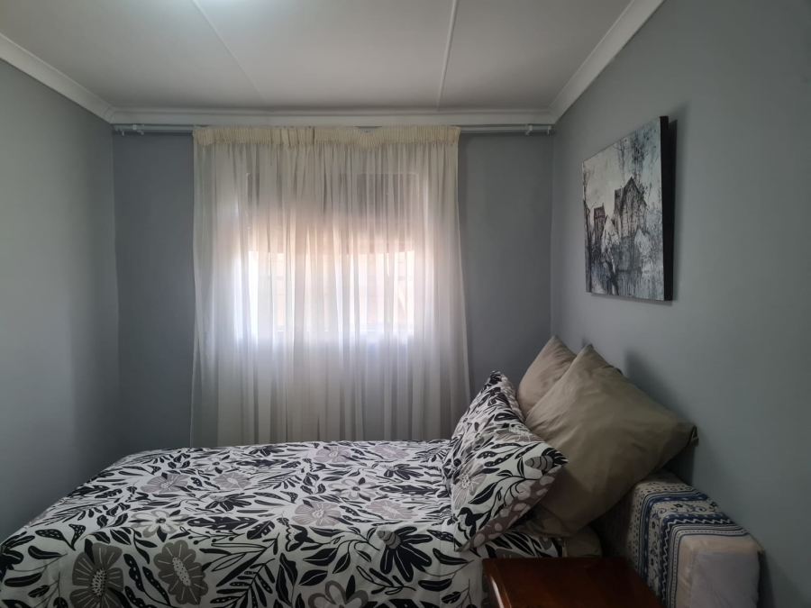 3 Bedroom Property for Sale in Ladismith Western Cape